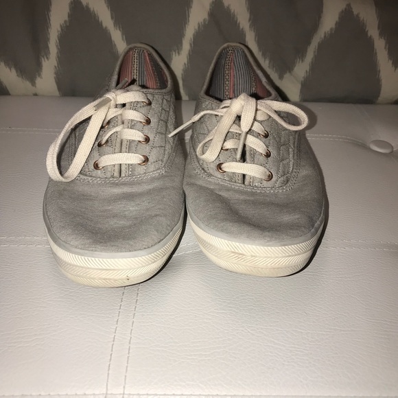 Cute grey quilted keds sneakers - Picture 3 of 7